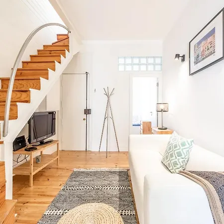 Guestready - Minimalist Duplex In Penha De Franca Apartment