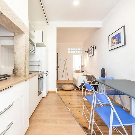 Guestready - Minimalist Duplex In Penha De Franca * Lisbon